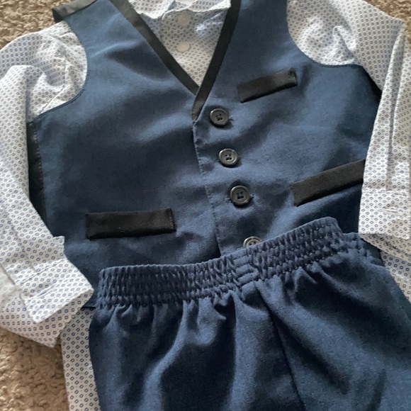 Baby boy suit 24 months - Picture 2 of 3